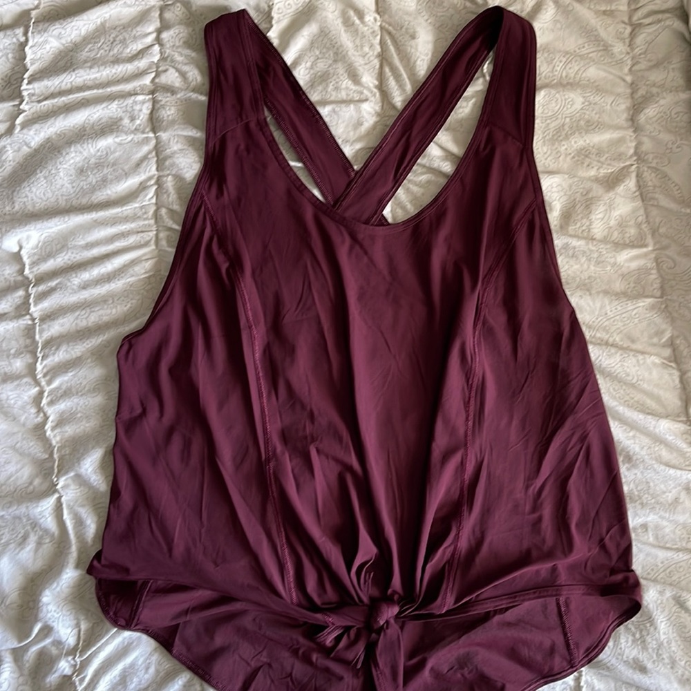 Lululemon tie tank size 6